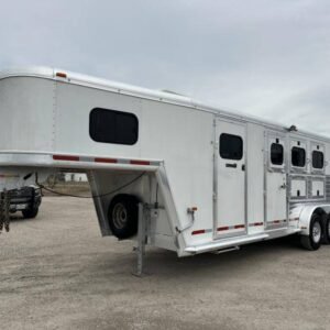2004 Hart Trailers 3H GN Weekender Horse Trailer Online