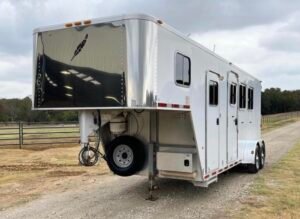 2007 Featherlite 3 horse slant load trailer Online