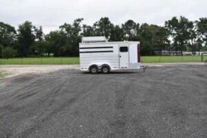 2012 CM 3HBP 3 Horse Trailer Online