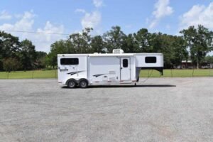 2014 Shadow 7208GLQ 2 Horse Trailer with 8' Short Wall Online